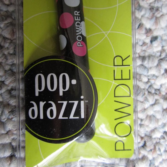 Poparazzi Powder Brush - Picture 3 of 5